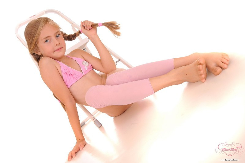 [Image: qx5v0nVwQp.jpg]