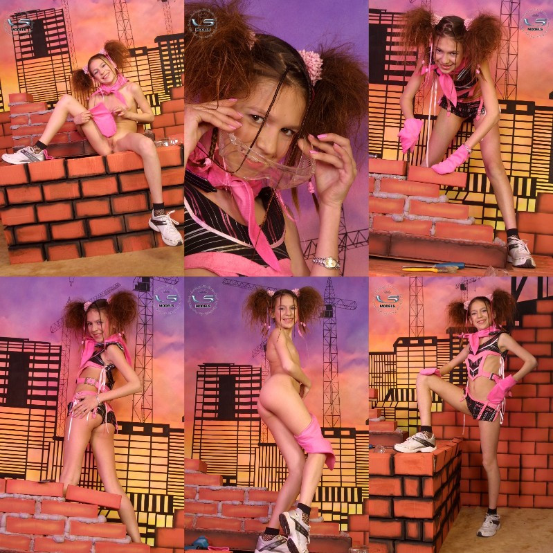 [Image: qxQPnmXy54.jpg]