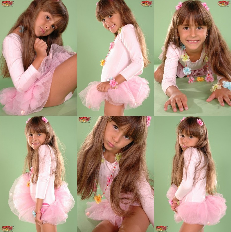 [Image: rPK2AreoQv.jpg]