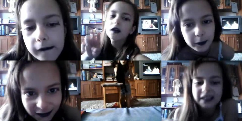 [Image: x2lNq7e85R.jpg]