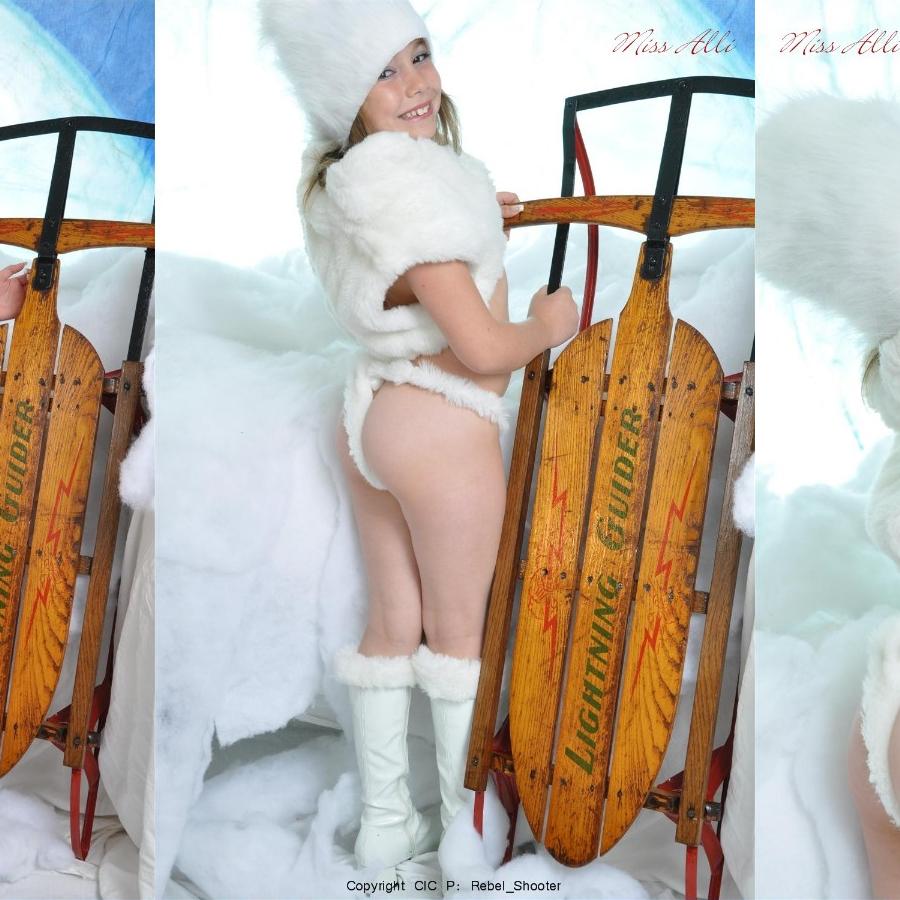 [Image: 8X59oZ3mQk.jpg]