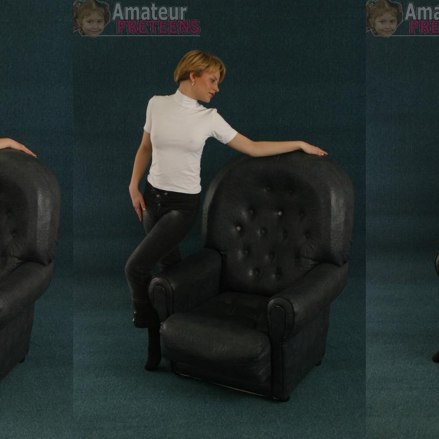 [Image: ALKbxg4Gln.jpg]