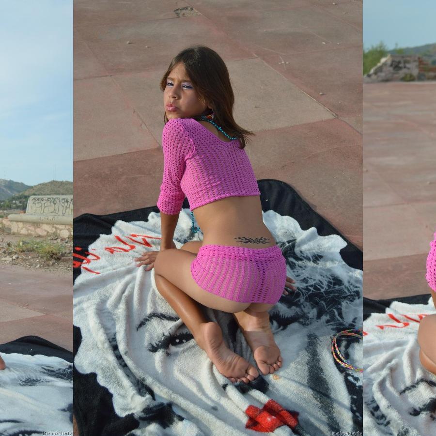 [Image: G2lAn2VyQ8.jpg]