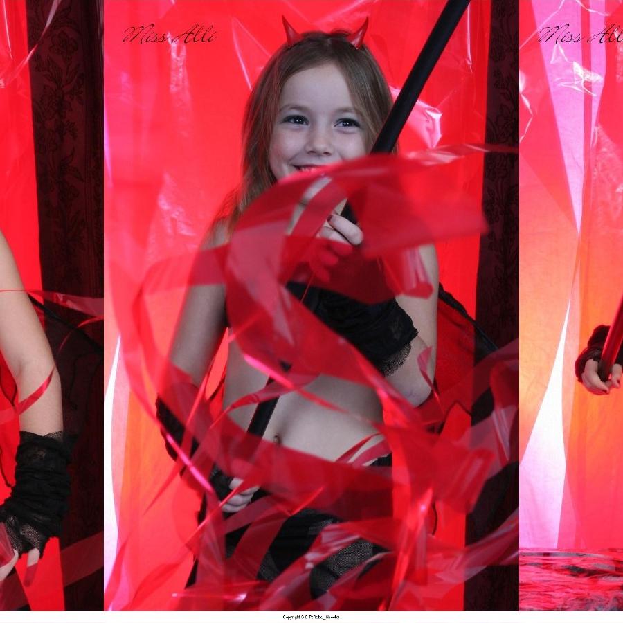 [Image: GdQyLVvply.jpg]