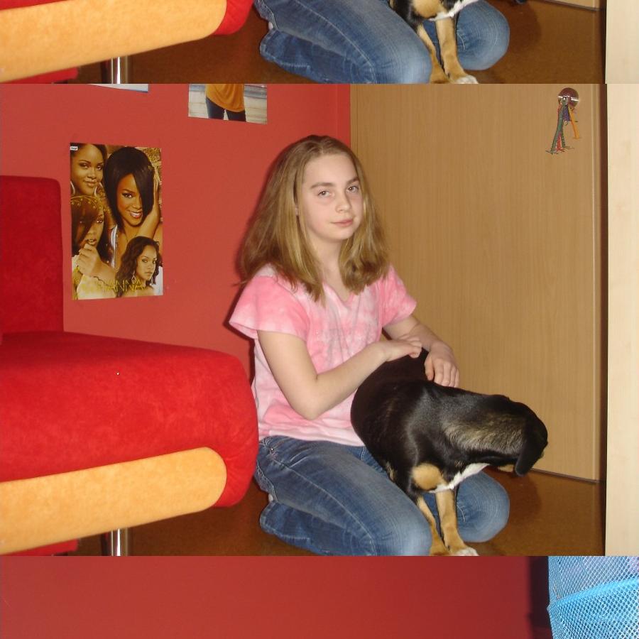 [Image: PVKZZR8JKq.jpg]