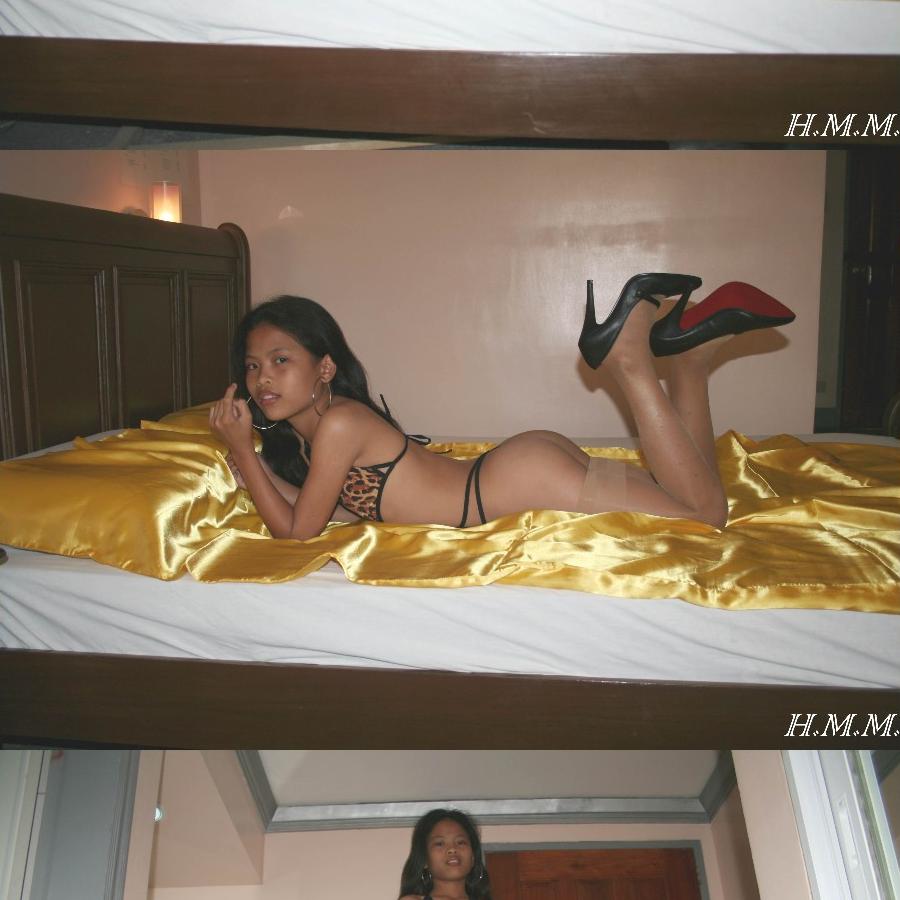 [Image: ZV5En233lX.jpg]