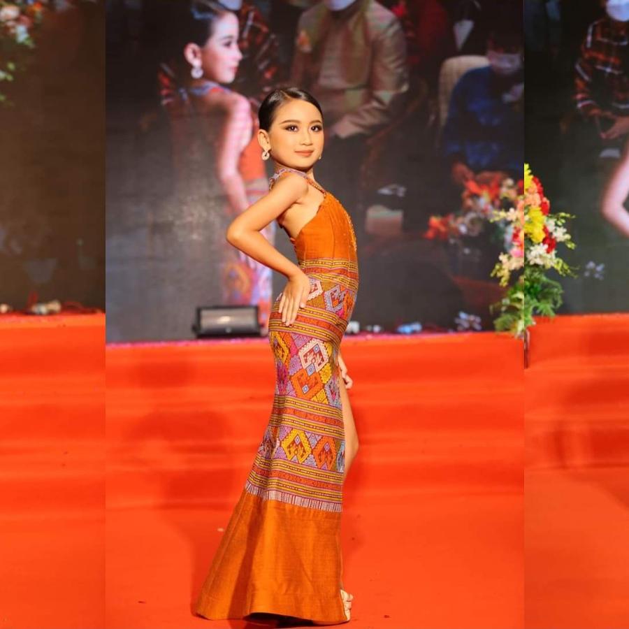 [Image: ZV5En2m2lX.jpg]