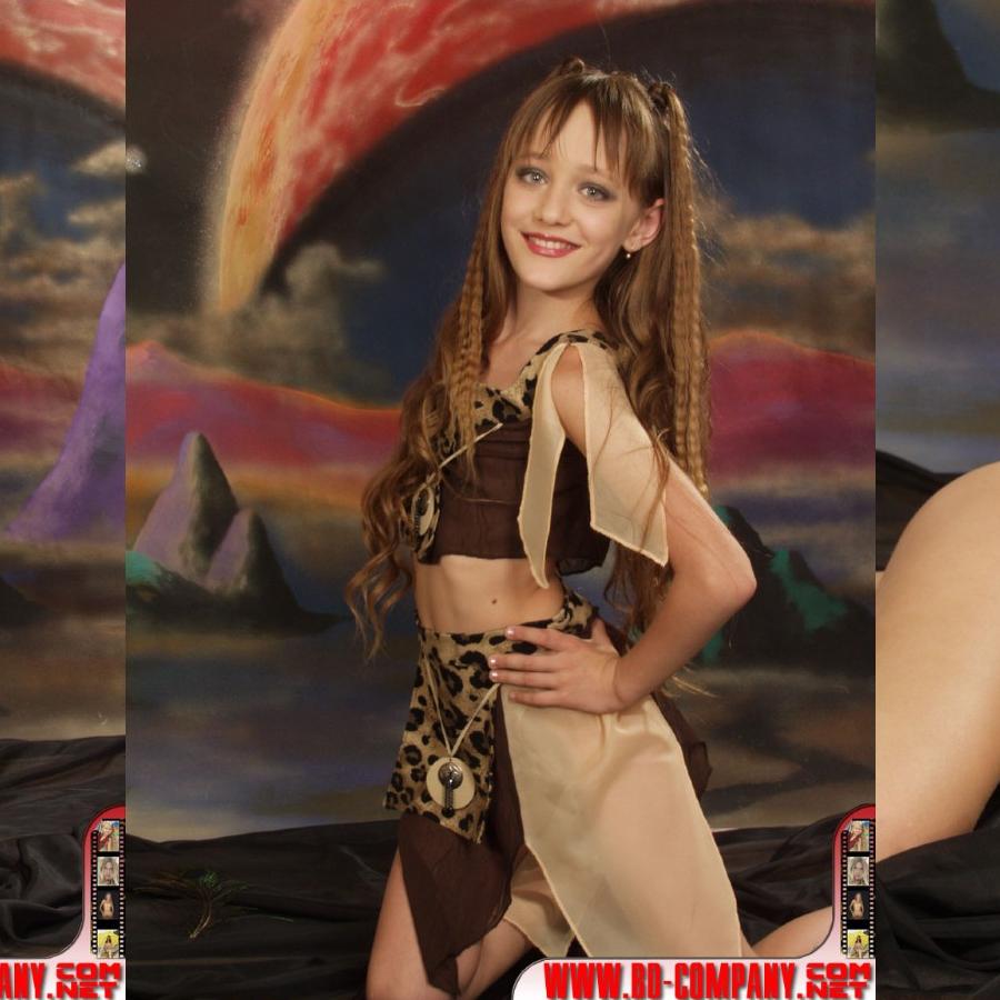 [Image: b6QkO383Qk.jpg]