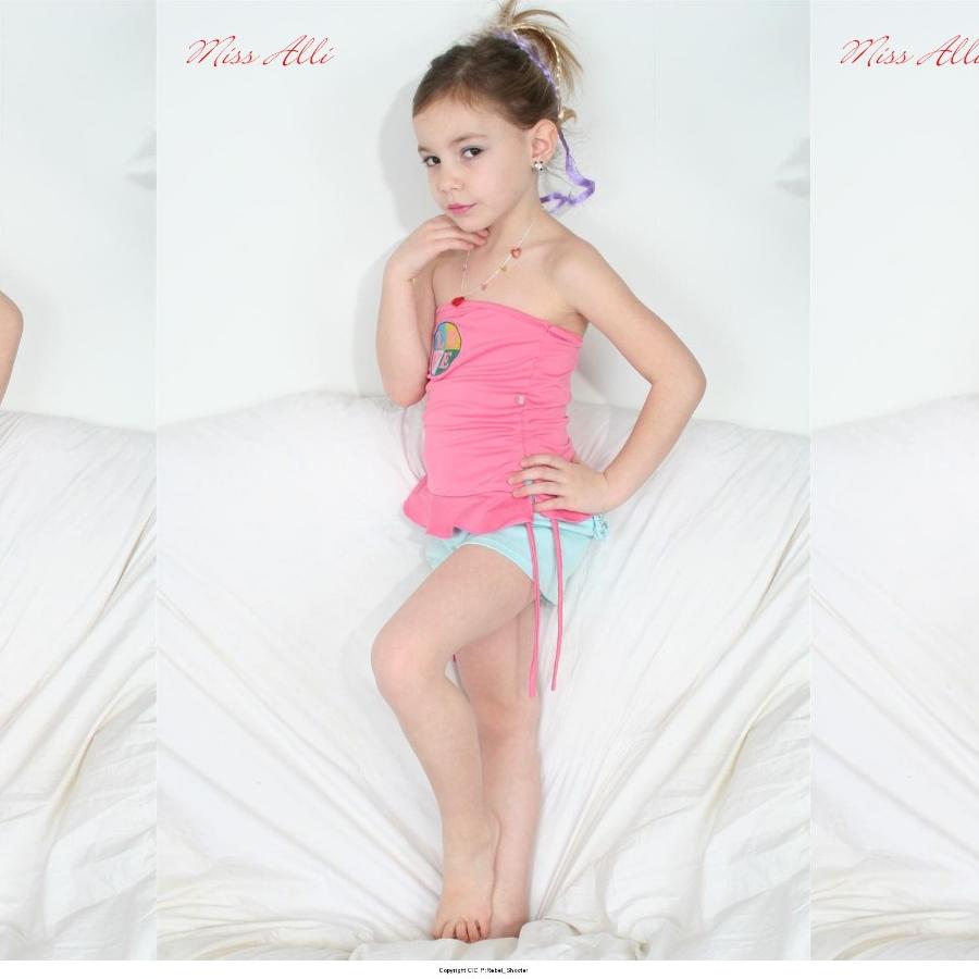 [Image: gN58Z70GQV.jpg]