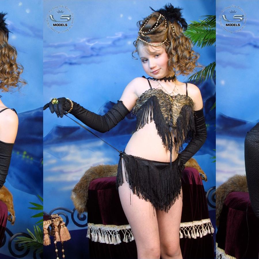 [Image: p1KzjG1LKa.jpg]