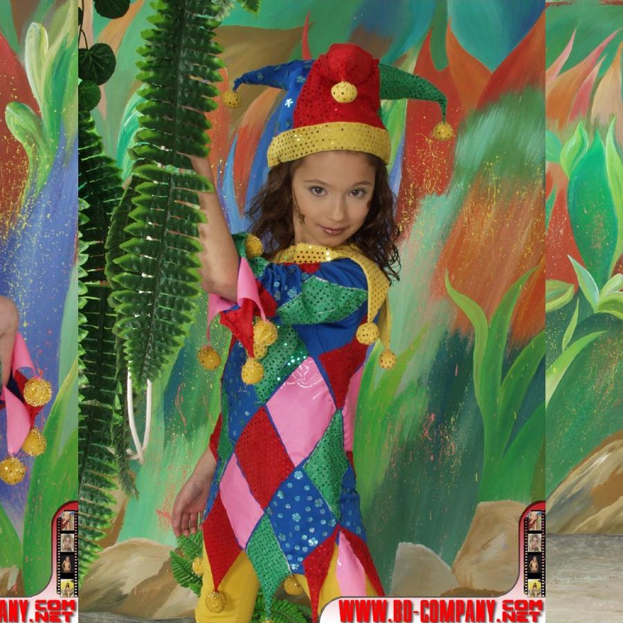 [Image: q35Dn27OQJ.jpg]