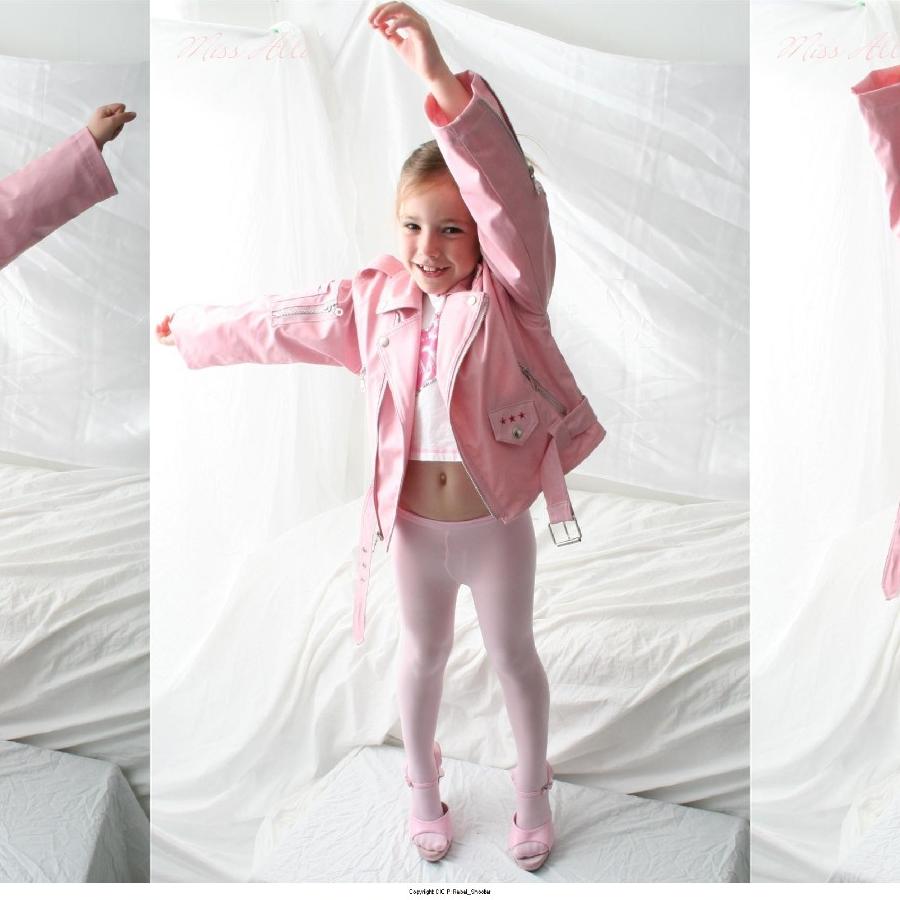 [Image: q35DnaG1QJ.jpg]