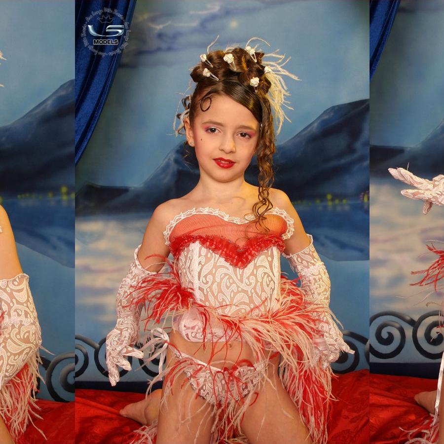 [Image: qgleBNbYQG.jpg]