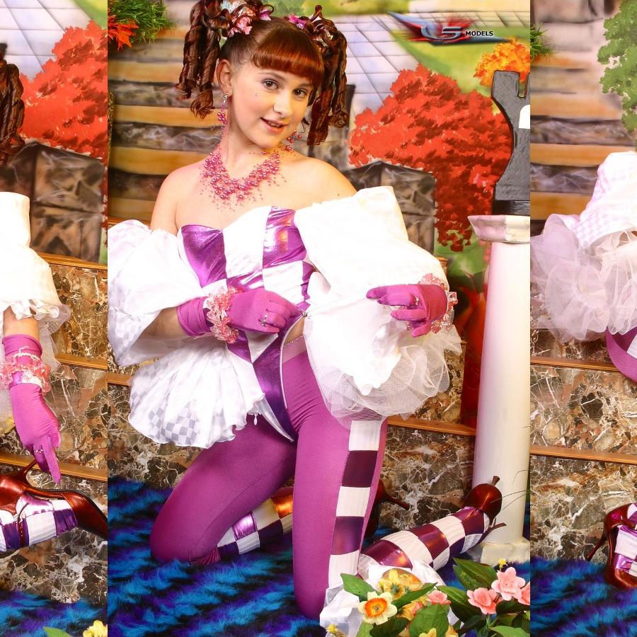 [Image: qxQPvp2g54.jpg]