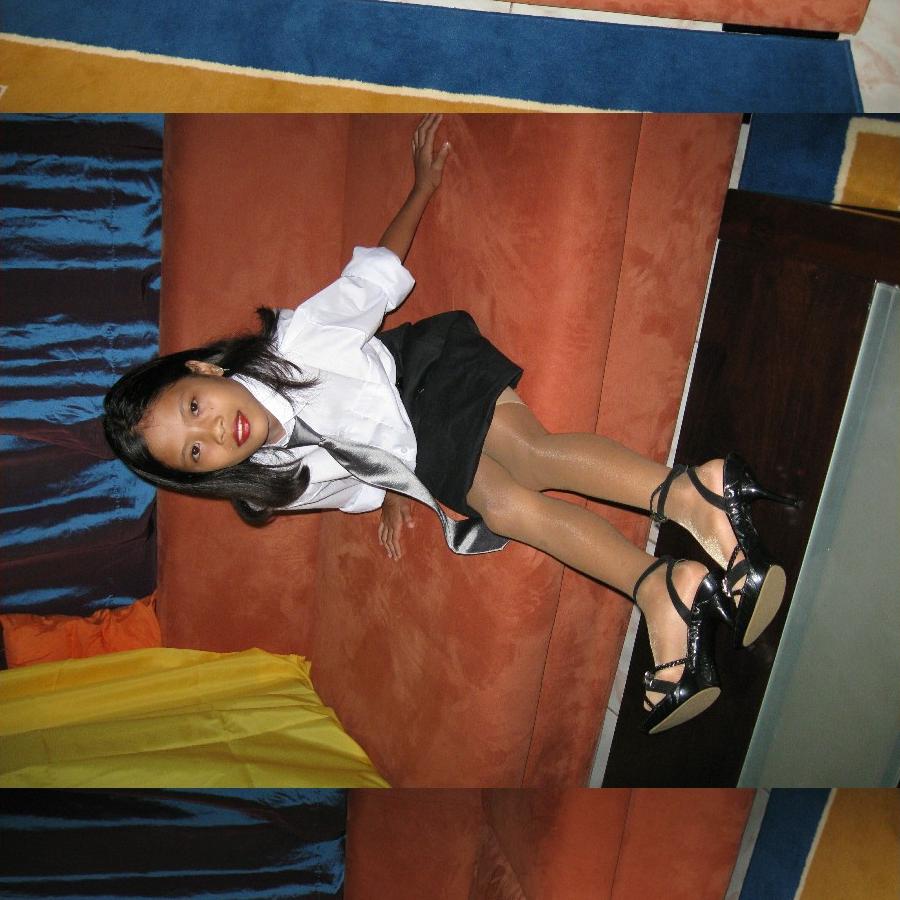 [Image: rPK2nGN1Kv.jpg]