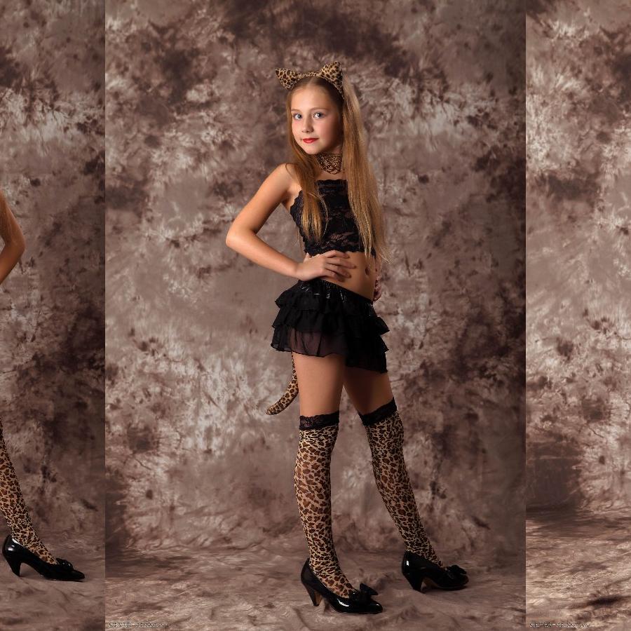 [Image: v4KjgNym5L.jpg]