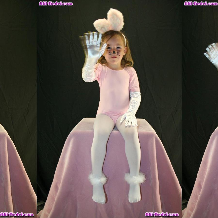 [Image: vBlmyPpela.jpg]