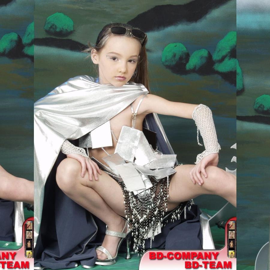 [Image: vBlmyWO0la.jpg]