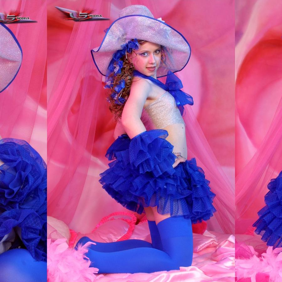 [Image: w7Qa2ND8KR.jpg]