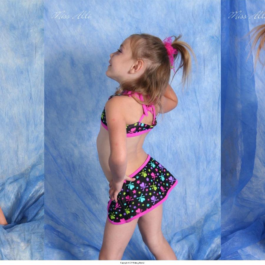 [Image: x2lNEaA45R.jpg]