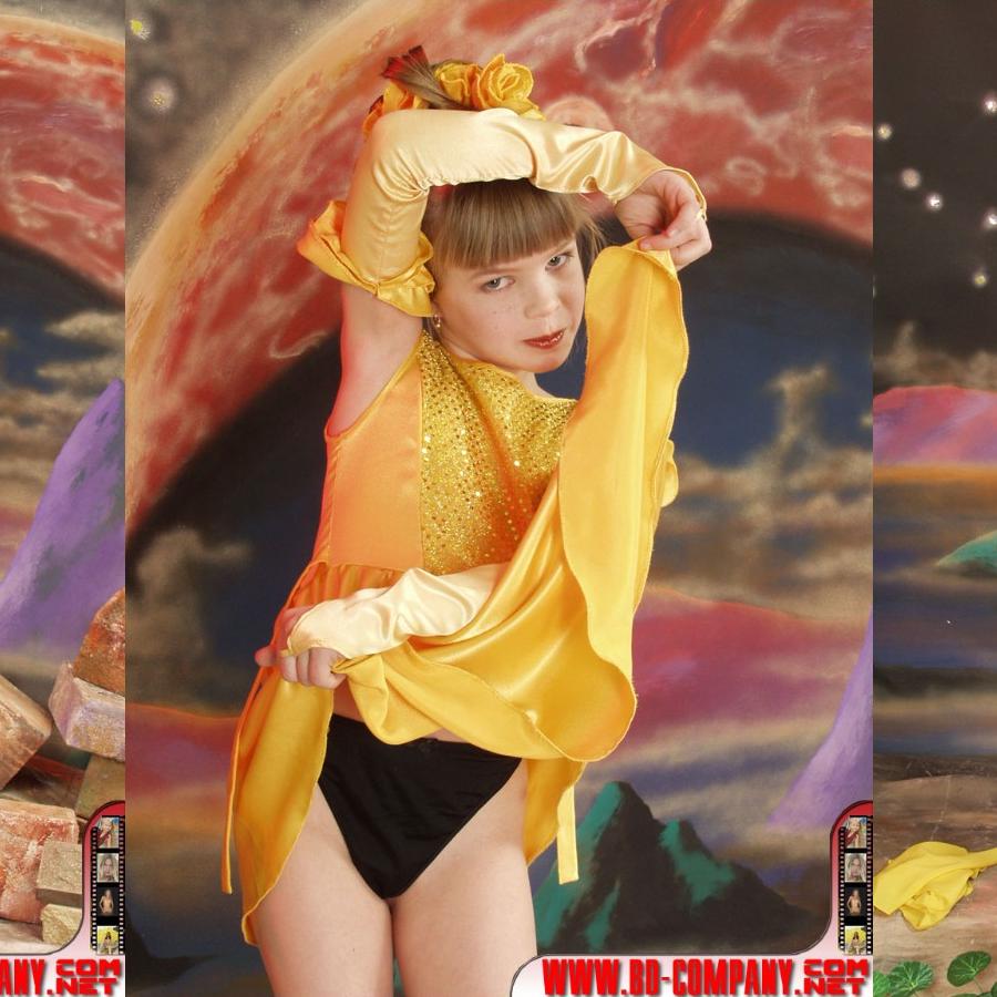 [Image: z3ldyvM1QA.jpg]